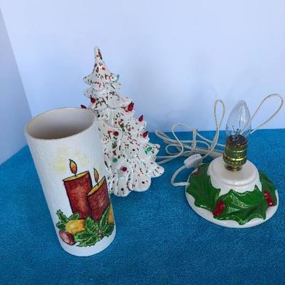 107:  Christmas Lot # 7 Vintage Ceramics 