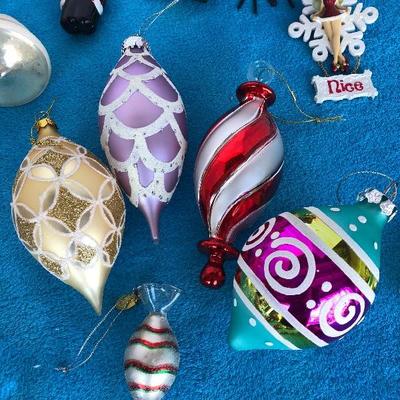 110: Christmas Lot # 10 Assortment of Ornaments