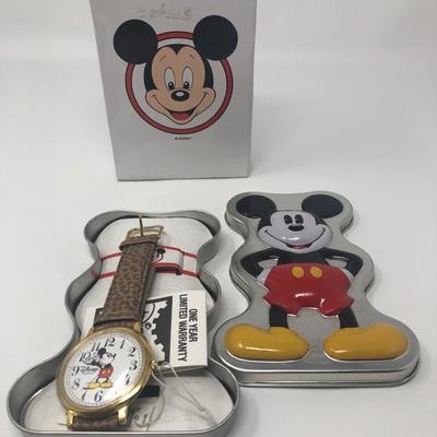 171:  Disney Mickey Quartz Watch