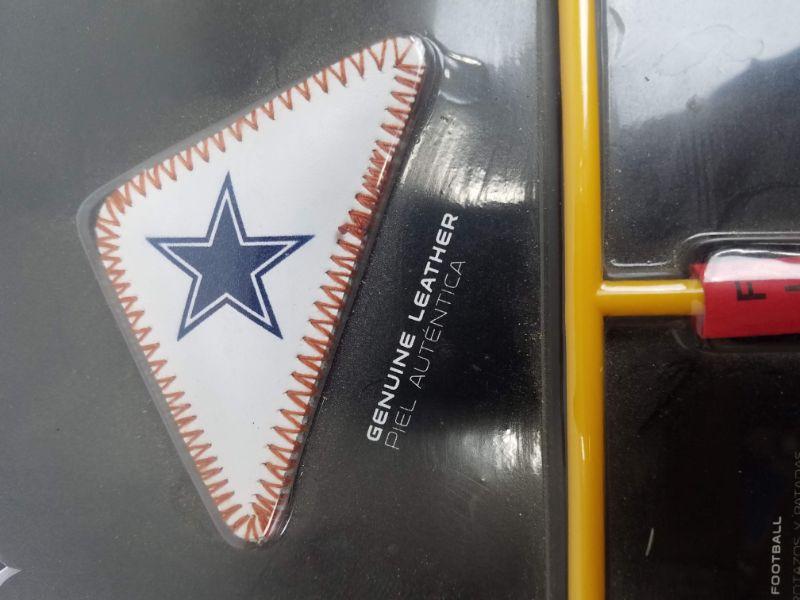 3 pc Dallas Cowboys "Fan Zone Parking" sign, license plate, and Fiki