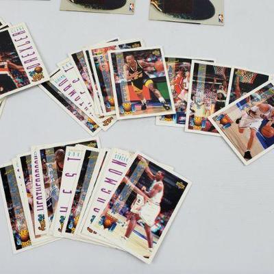 NBA 3D Card Lot 1 with viewers/glasses