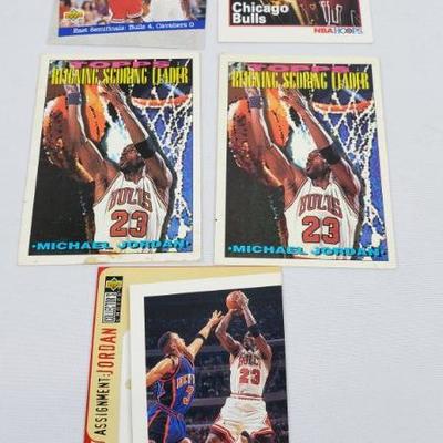 Lot #3: 5 Michael Jordan Cards