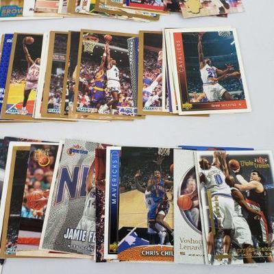 Lot #12: 100 NBA Basketball Cards, First Card is Chris Morris