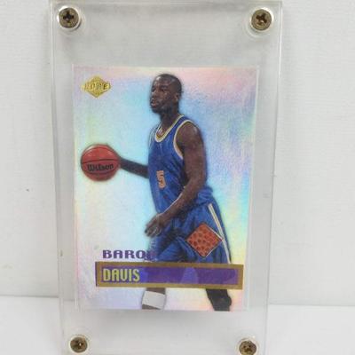 Baron Davis Basketball Card w/ Acrylic Cover 1999