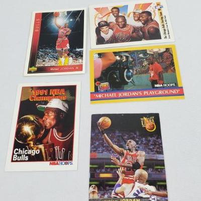 Lot #2: 5 Michael Jordan Cards