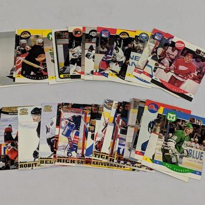 34 Collectible Hockey Cards NHL. Mostly 1990, plus 93, 94, 98, 99