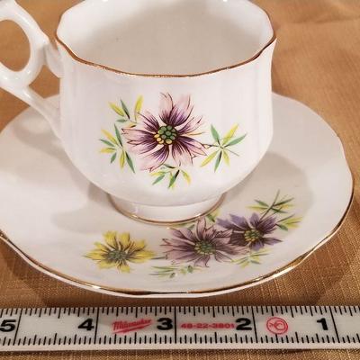 Box Lot of Tea/Coffee Cups