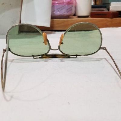 Vintage Aviator sunglasses