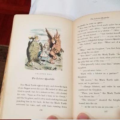 Special edition Alice's adventures in wonderland. 1946