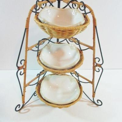 Princess house 3 Teir Serving Set wicker with bowls 14"