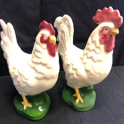 Lot 28 9-inch hen and rooster