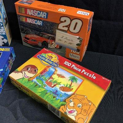 Lot of 4 puzzles 