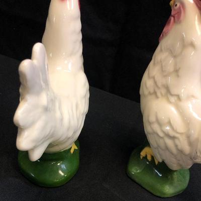 Lot 28 9-inch hen and rooster