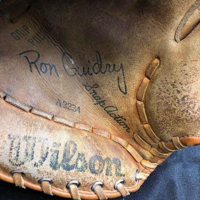 Vintage WILSON - Ron Guidry Baseball First Baseman Mitt