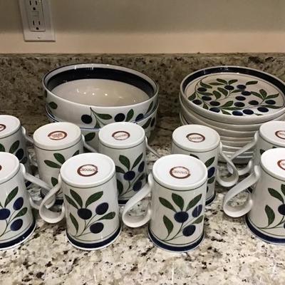 Dansk Leaves with Blueberries Set-Pick Up Only