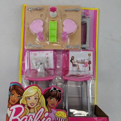 Barbie Dinner Table Set - New