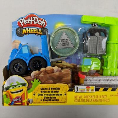 Play-Doh Wheels Modeling Compound - New