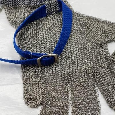 Metal mesh gloves