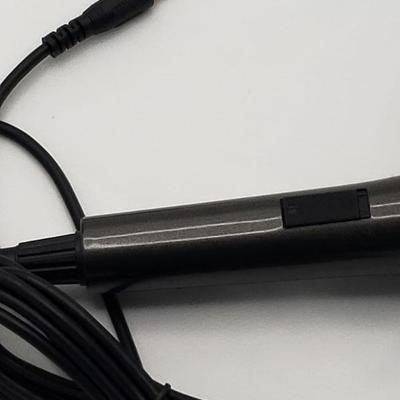 Microphone
