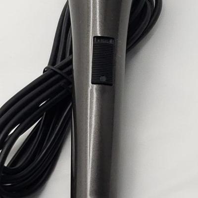 Microphone