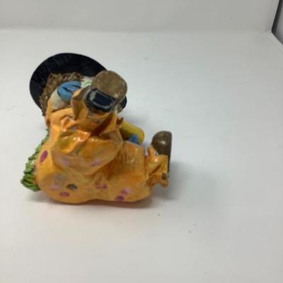 015:  Colorful knick knack Lot