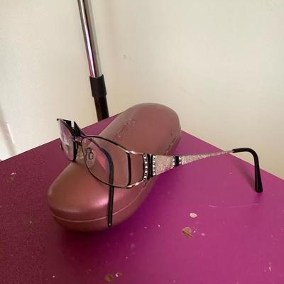 205: Variety of Eye Glasses