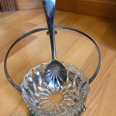 126:   Vintage Lit Crystal and Glass Collectibles 