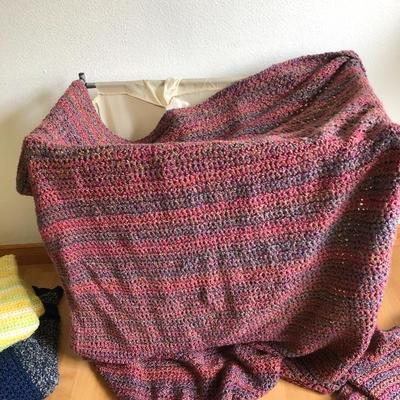 094:  More Finished Crocheted Blankets 