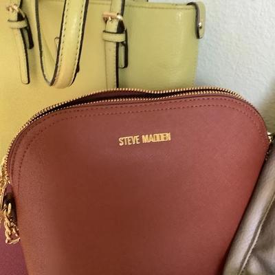105: Medium Size Purses