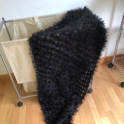 095:  More Beautiful Crocheted Finished Blankets 