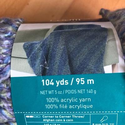 087:  Acrylic Yarn and Accesories