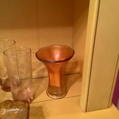 207: Assorted Glassware