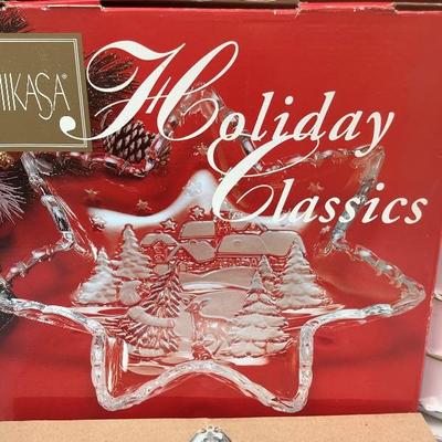 013:  Dog Lovers Christmas Lot