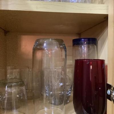 213: Assorted dishes in the cupboard