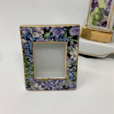 028:  Mantle Clock and Assortment of Pretty Floral Items