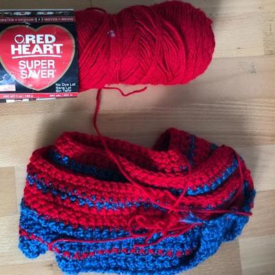 090:  Unfinished Knitting Projects With Yarn 