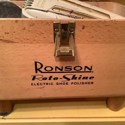 208: Antique Ronson Shoe Shine Kit 