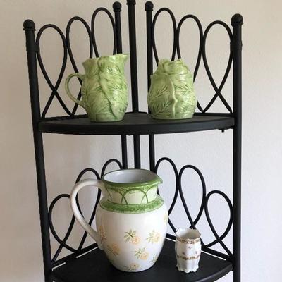 117:  Corner Kitchen Shelf With Pottery Decor