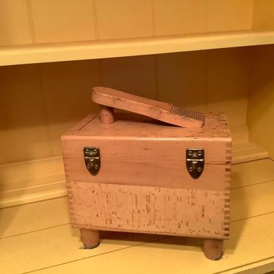 208: Antique Ronson Shoe Shine Kit 