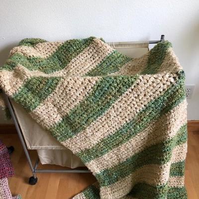 094:  More Finished Crocheted Blankets 