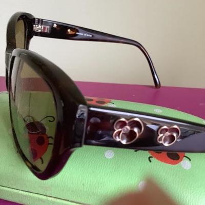 205: Variety of Eye Glasses