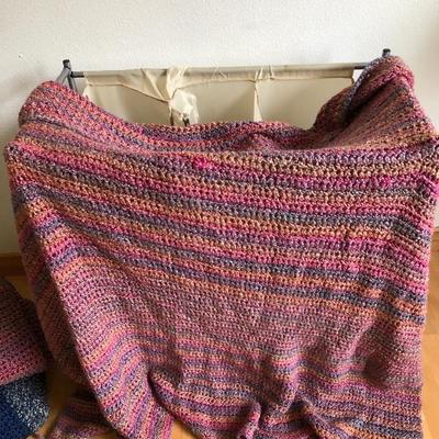 094:  More Finished Crocheted Blankets 