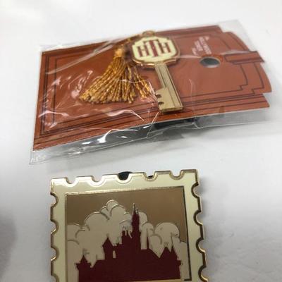 140:  Disney Collectibles 