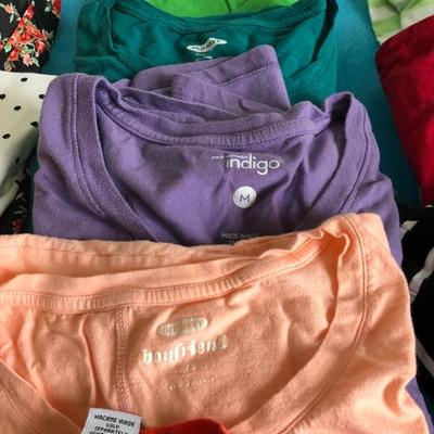200: 100â€™s of Shirts, Teeâ€™s and Blouses
