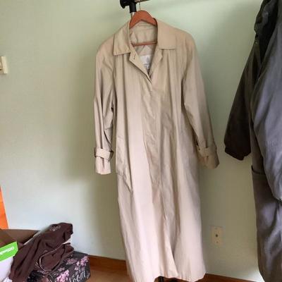 115: Womenâ€™s Winter Coats and Rain Coats