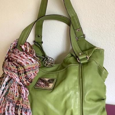 107: .Large Purses and Scarves