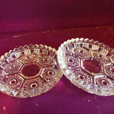 126:   Vintage Lit Crystal and Glass Collectibles 