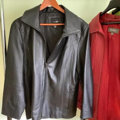 112: Womans Leather Jackets and Coat