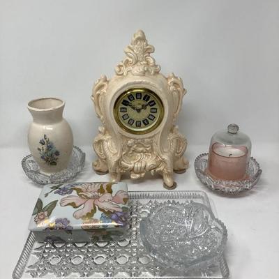 049: Victorian style display