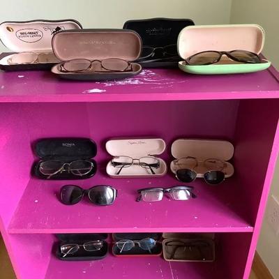 205: Variety of Eye Glasses
